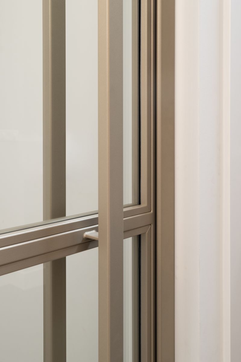 stalen-scharnierdeuren-anodic-brass-rhoon-09