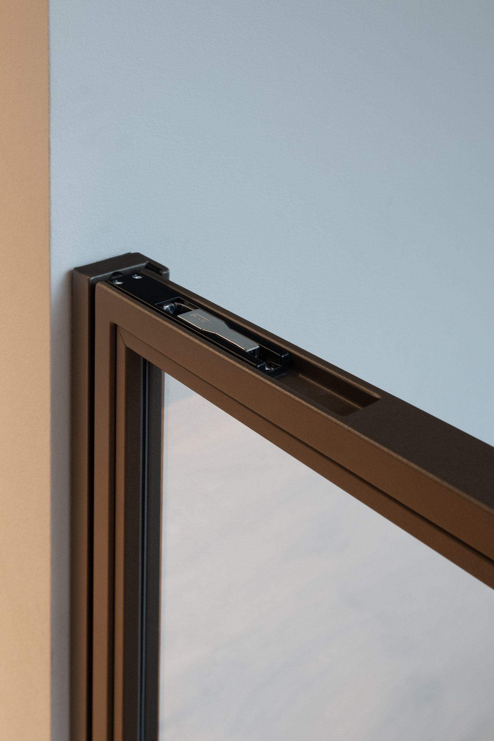 11-Dark faded bronze -schuifdeur-taatsdeur-trapleuning-kinderhekje-Krijgsman