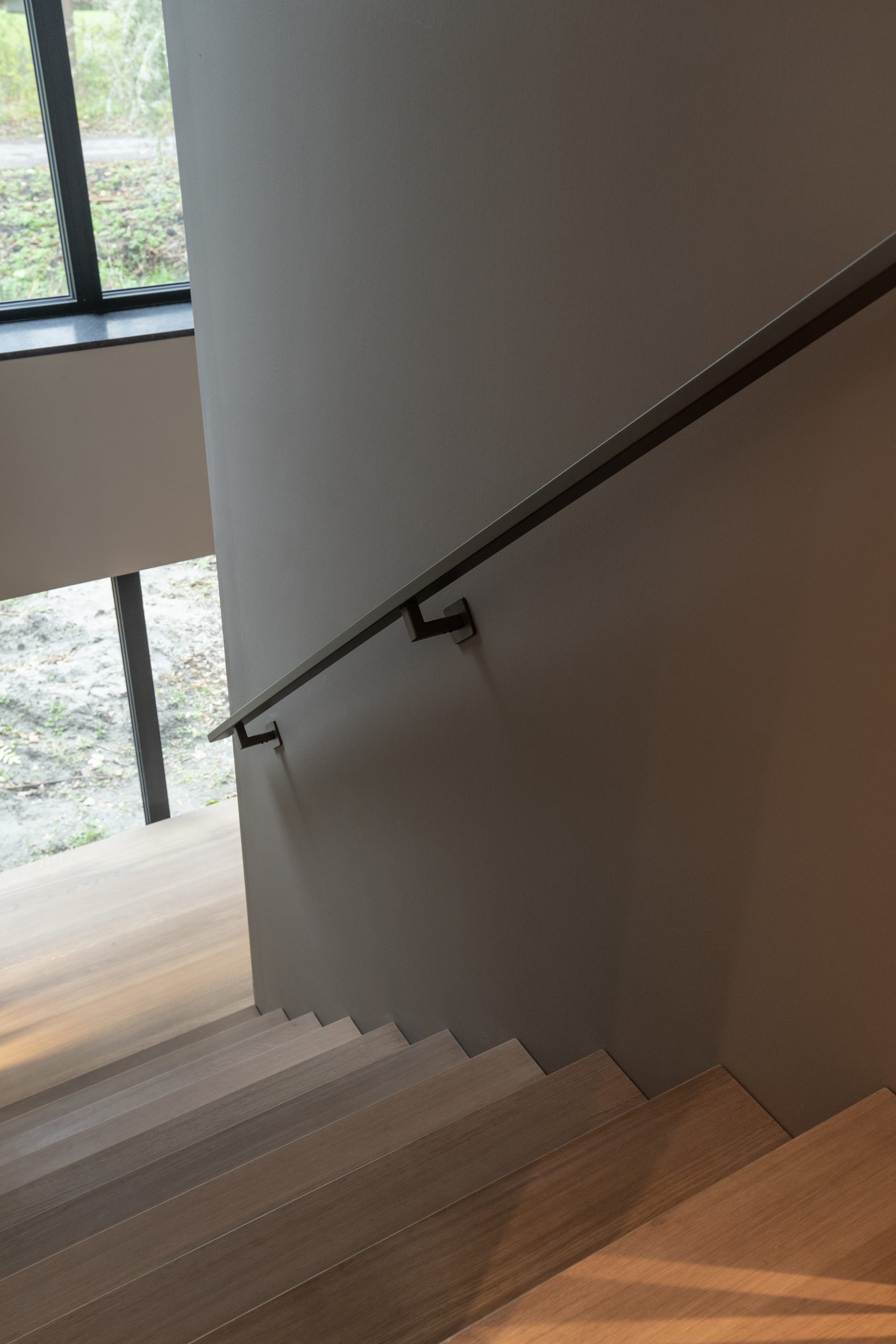 12-Dark faded bronze -schuifdeur-taatsdeur-trapleuning-kinderhekje-Krijgsman