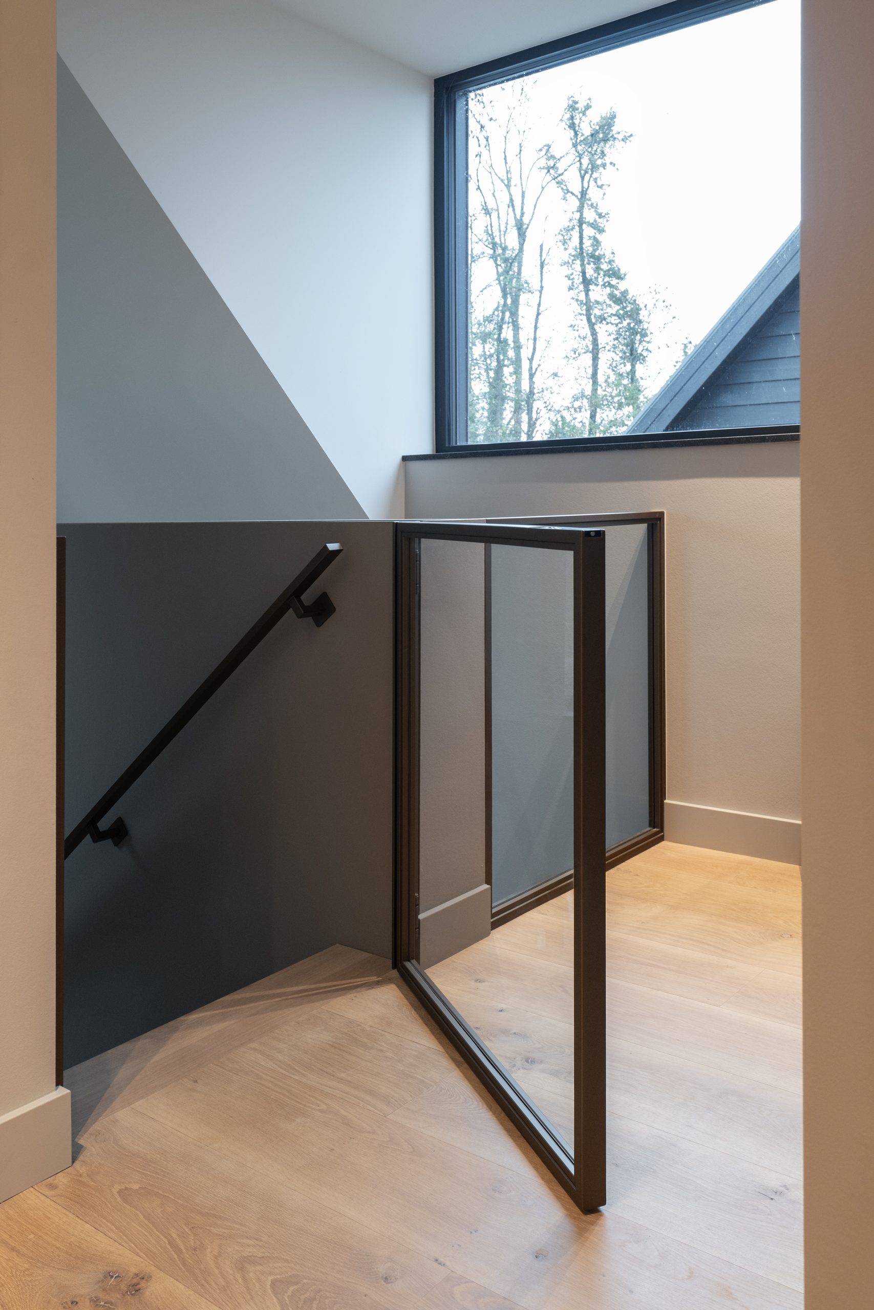 14-Dark faded bronze -schuifdeur-taatsdeur-trapleuning-kinderhekje-Krijgsman